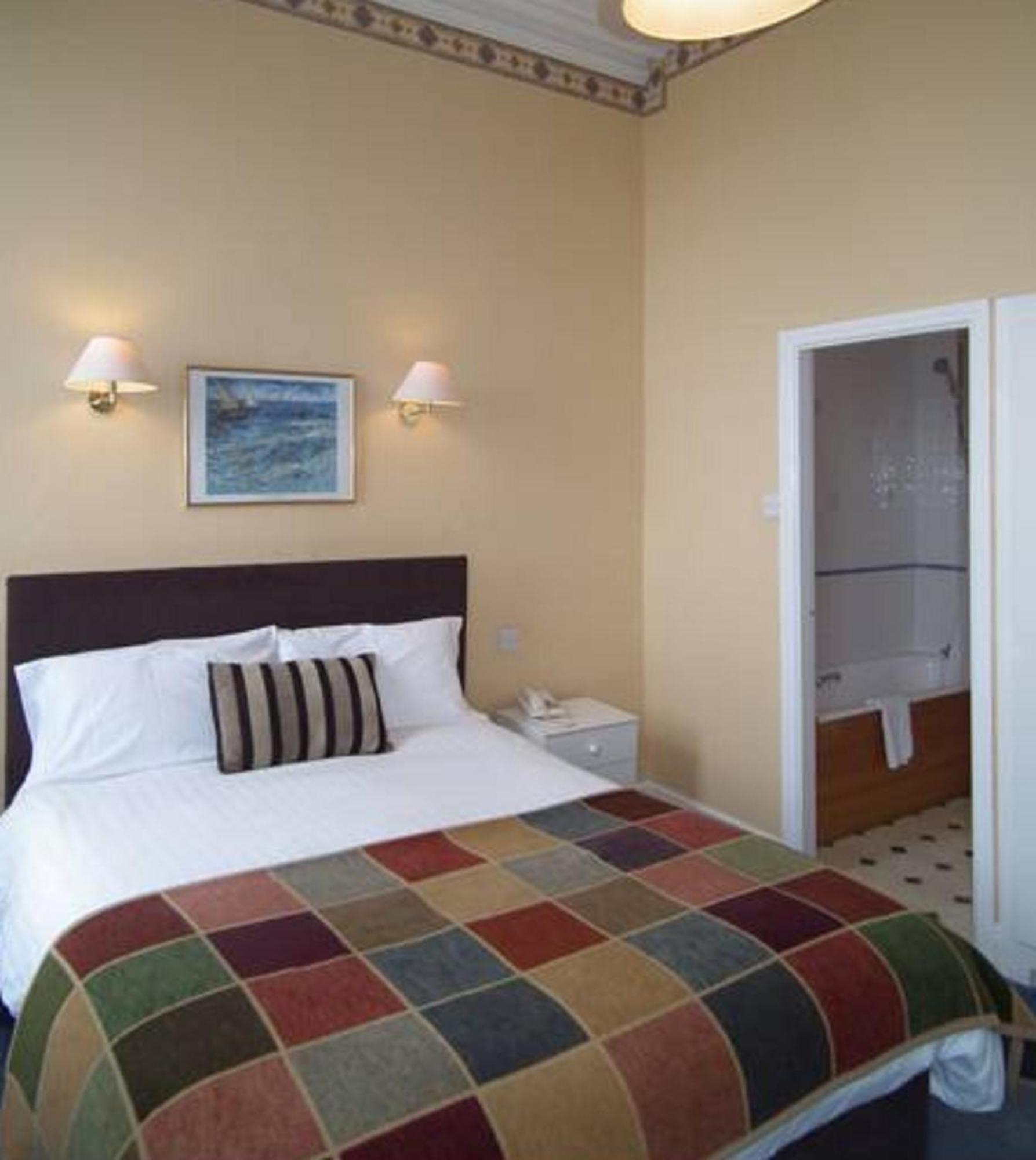 The North Euston Hotel Fleetwood Kültér fotó